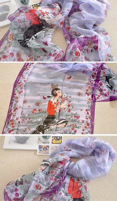 ������ Moschino