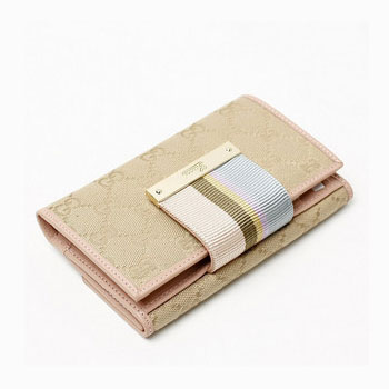 �������� Gucci