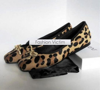 ������� Yves Saint Laurent